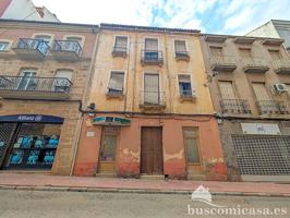 Edificio entero en Calle Baños. photo 0