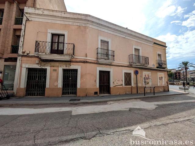 Casa para reformar en el corazón de Linares. photo 0