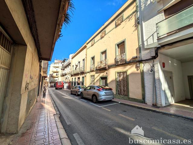 Casa para reformar en Marqués de Linares. photo 0