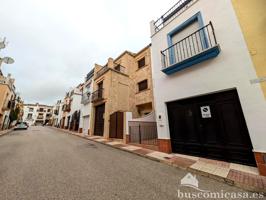 Amplia casa en Bailén. photo 0
