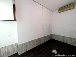 OPORTUNIDAD!! Local en Calle Quevedo. photo 0