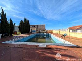 Nave + terreno + piscina. photo 0
