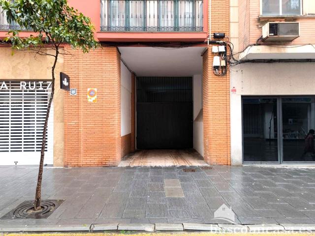 Plaza de garaje en el centro de Linares photo 0