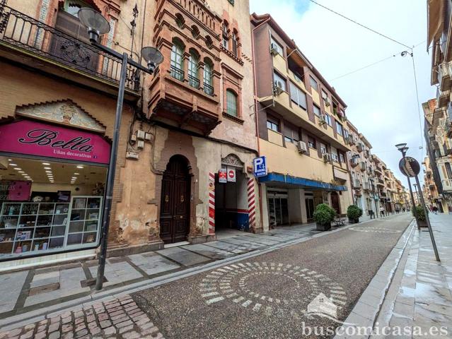Piso para reformar en el corazón de Linares. photo 0