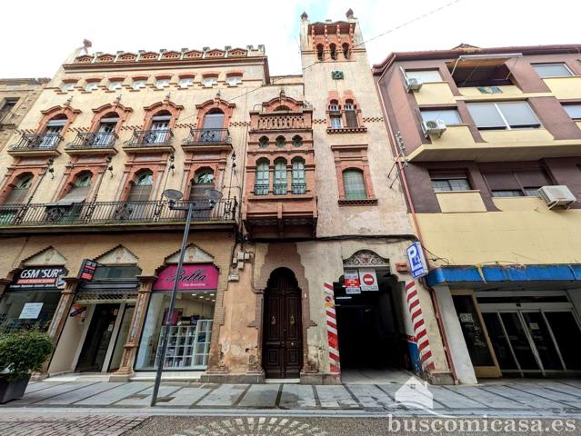 Piso para reformar en el corazón de Linares. photo 0
