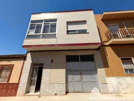 Casa en Calle Centenillo. photo 0
