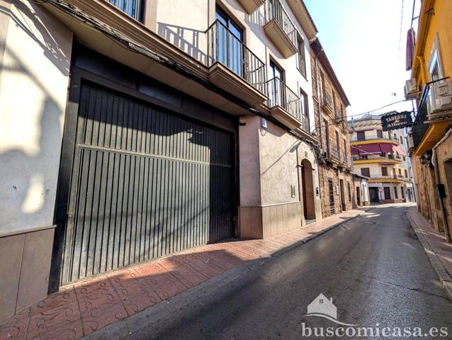 Impresionante casa en Pérez Galdós. photo 0