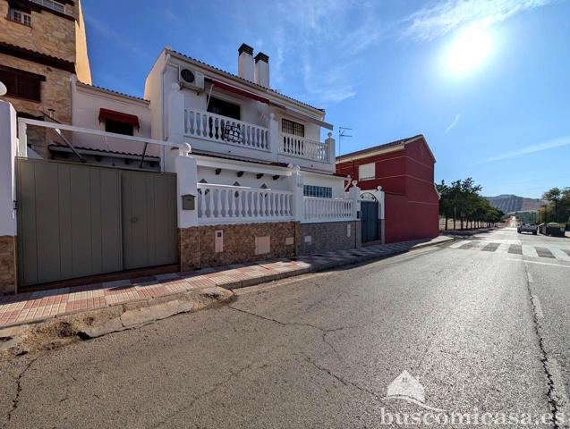 Fantástica casa en Guarromán. photo 0