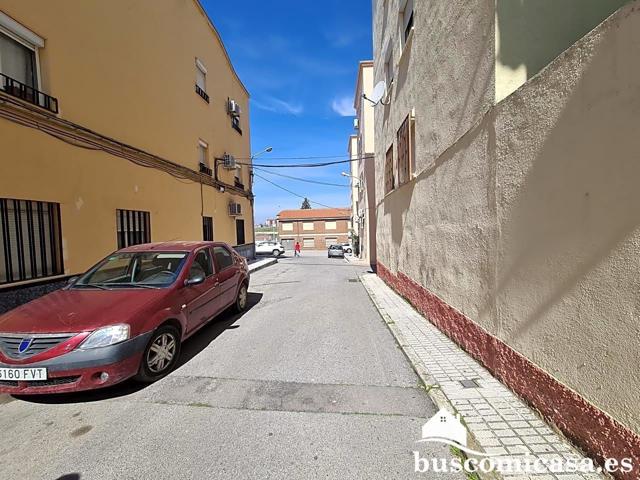 Adosado en venta en Linares de 172 m2 photo 0