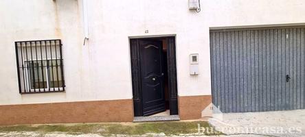 En Begíjar (Jaén). Extraordinaria y amplia casa tradicional con cochera photo 0