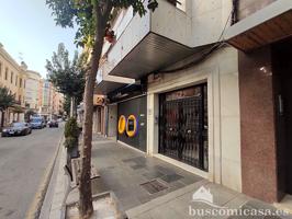 Amplia vivienda con opción de plaza de parking en calle Arguelles, Linares. photo 0