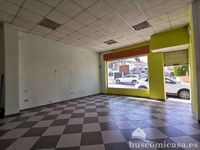 Interesante local comercial en buena zona céntrica photo 0