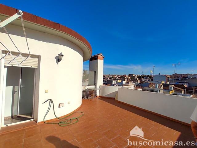 Bonita vivienda con terraza propria, Ronda del Molina, Linares. photo 0
