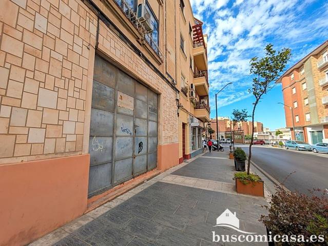 Local en Calle Tetuán Bloques. Linares. photo 0