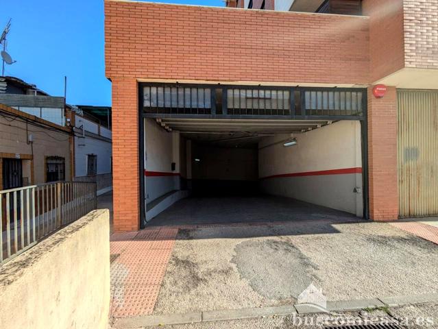 Plaza de parking, C- Madre de dios de la Salud, Linares. photo 0