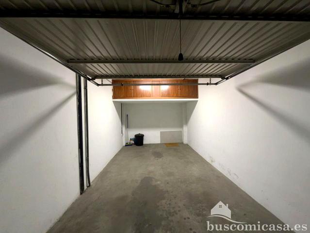 Cochera cerrada, Calle Julio Burell, Linares. photo 0