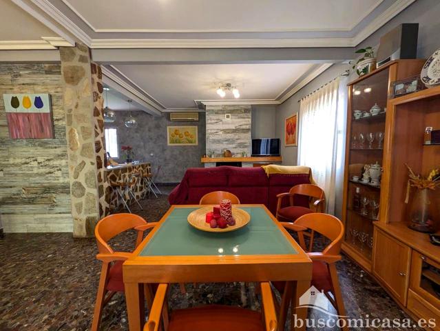 Preciosa casa en Urbanización LLanos de la Encina. photo 0