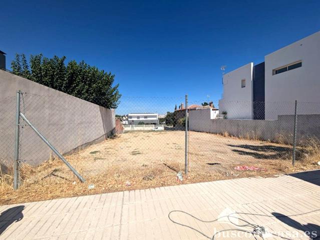 Terreno en calle Jose Antonio Godoy del Moral. photo 0