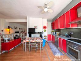 OPORTUNIDAD DE NEGOCIO!! Venta de vivienda + local photo 0
