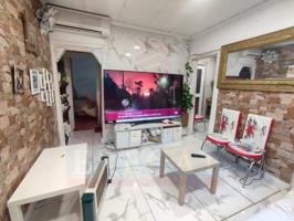 Casa En venta en Santa Coloma De Gramenet photo 0