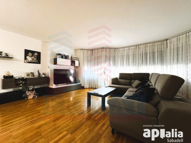 Piso En venta en Sabadell photo 0
