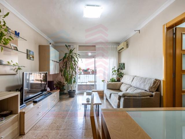 Piso En venta en Can Rull, Sabadell photo 0