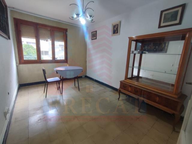 Piso En venta en Ciutat Meridiana, Barcelona photo 0