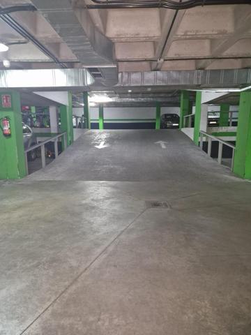 Parking Subterráneo En venta en Concepcion, Madrid photo 0