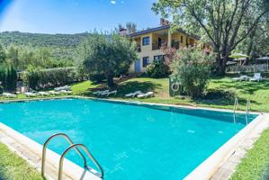 Casa De Campo En venta en Extremadura, Navaconcejo photo 0