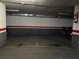 Plaza de parking en alquiler en la calle Gosol photo 0