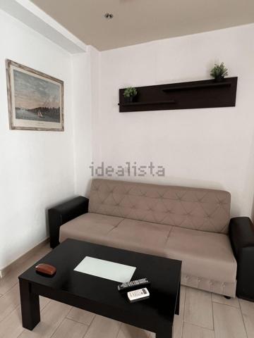 BONITA VIVIENDA REFORMADA ZONA CAROLINAS BAJAS photo 0