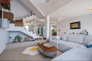 ESPECTACULAR CHALET ADOSADO EN ALQUILER CON OPCION A COMPRA ZONA MUTXAMEL. photo 0