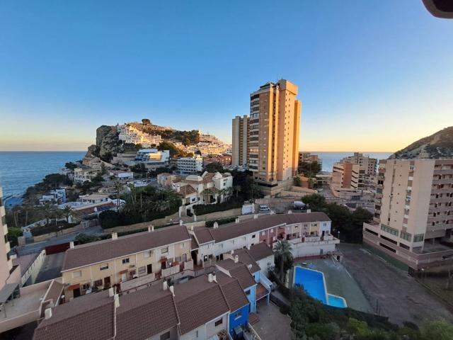 Vivienda en la Cala de Finestrat con fantásticas vistas al mar. photo 0