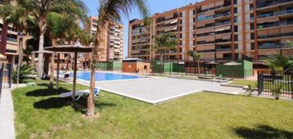 Venta de piso en urbanización Pau 1. photo 0