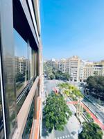 Fantástica vivienda en la Avenida Doctor Gadea, en la exclusiva zona de Ensanche-Diputación. photo 0