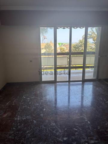 Oportunidad de vivienda en el corazón de Alicante, con vistas al Puerto. photo 0