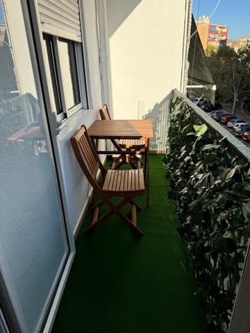 Vivienda de 2 hab en el Bulevar del Plá. photo 0