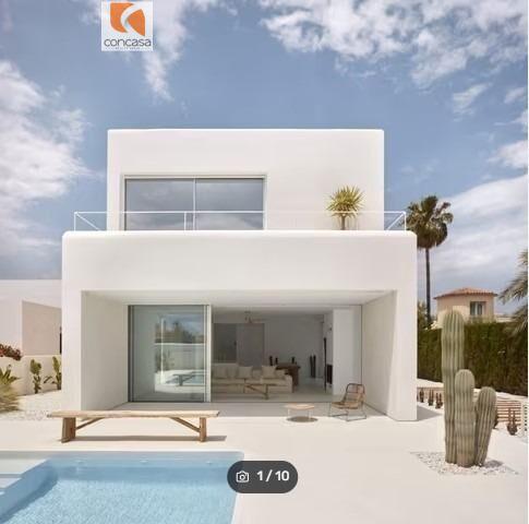 VILLA PRIVADA EN VENTA CON VISTAS AL MAR Y MONTAÑA ESTEPONA photo 0