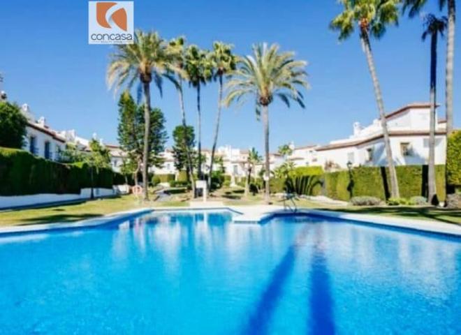 CHALET ADOSADO EN VENTA EN BEL-AIR photo 0