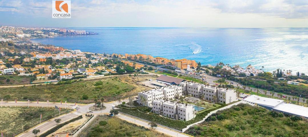 Apartamento de 3 dormitorios con jardín en Estepona photo 0