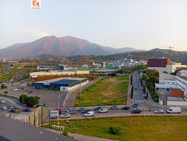 Ático en venta en Estepona con 2 habitaciones y amplia terraza, cerca del paseo marítimo photo 0