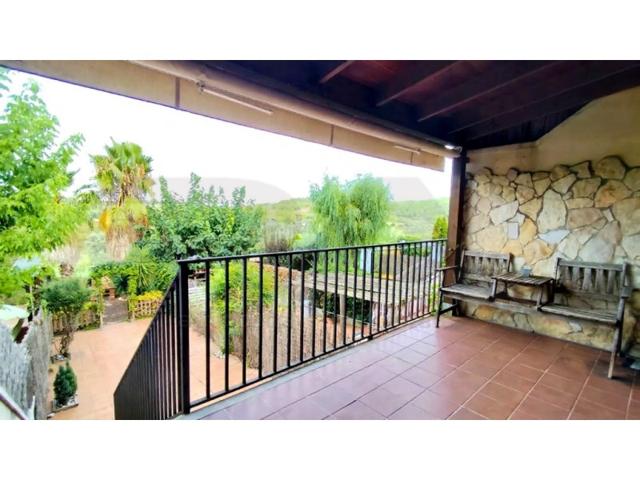 Piso En venta en La Riera De Gaià photo 0