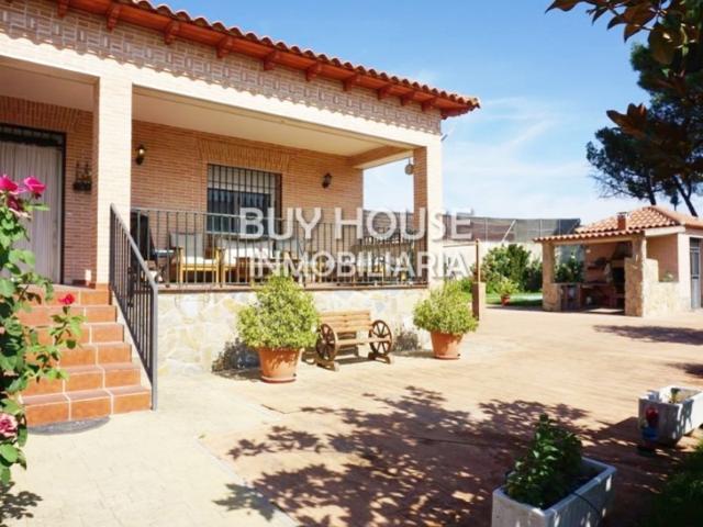 Piso En venta en El Viso De San Juan photo 0