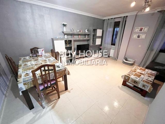 Piso En venta en Recas photo 0