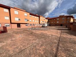 Piso En alquiler en Yuncler photo 0