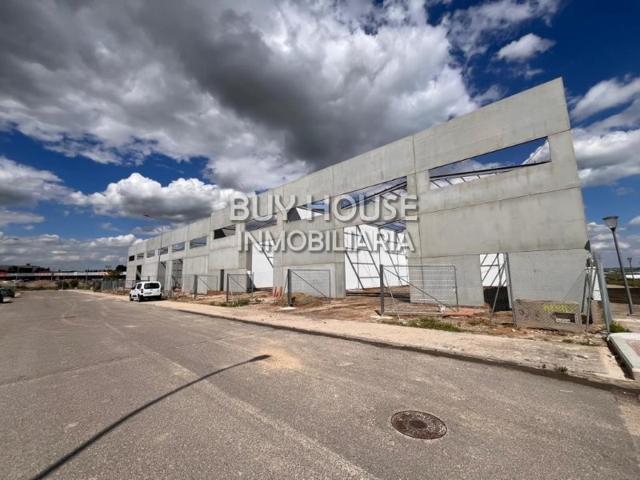 Industrial En venta en Illescas photo 0