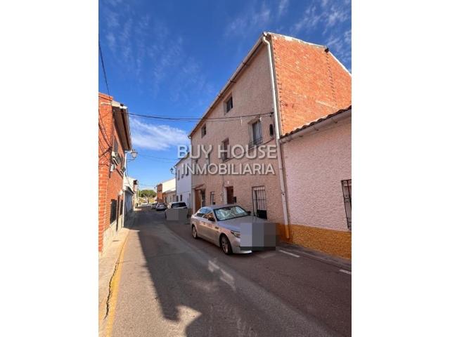 Casa En venta en Chozas De Canales photo 0