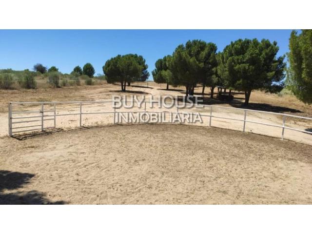Otro En venta en El Viso De San Juan photo 0