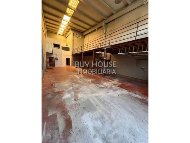 Industrial En venta en Illescas photo 0