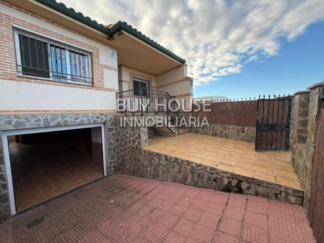 Piso En venta en Añover De Tajo photo 0